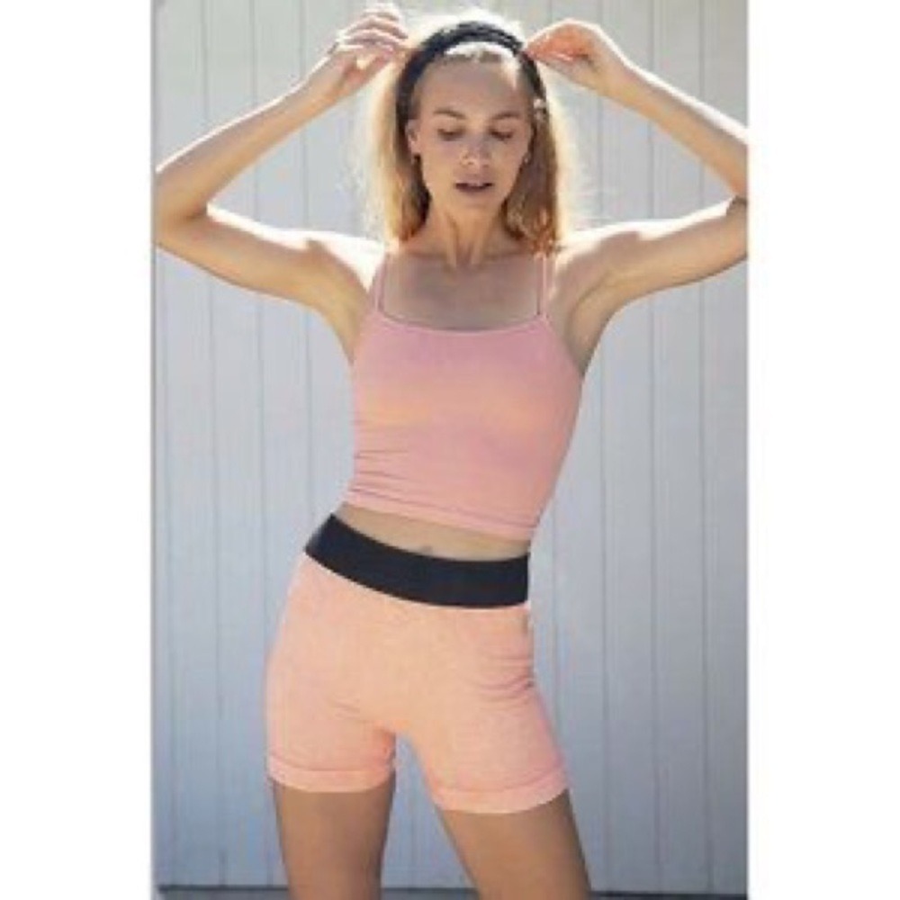 Free People Ribbed Seamless Bike Shorts Peach Black Waistband Size M/L‎